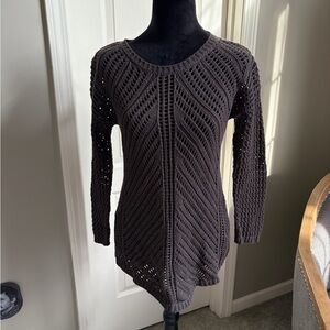 Chelsea & Theodore Dark Gray Knit Sweater